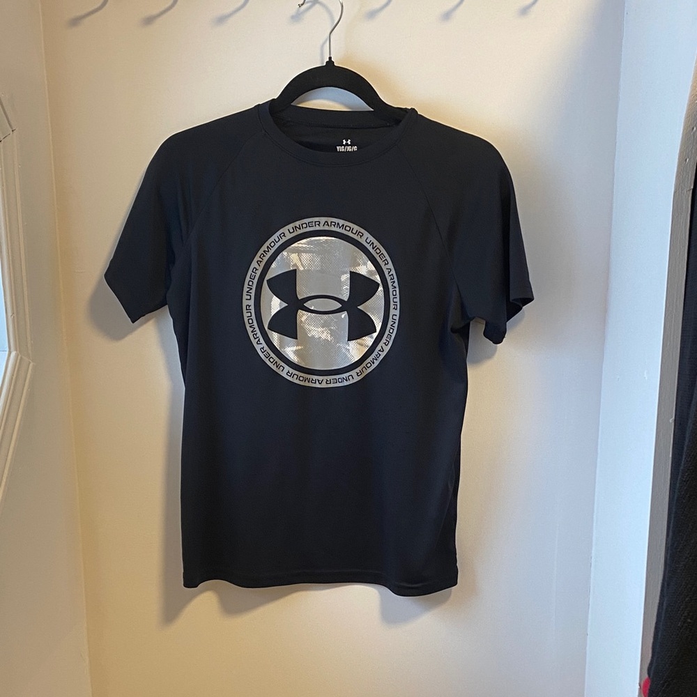Under Armour Black Short Sleeve Tee with Silver Logo